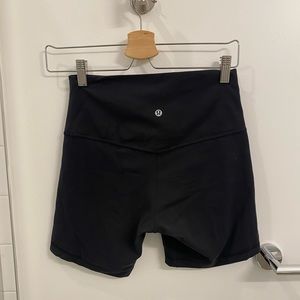 Lululemon align 6 inch shorts
